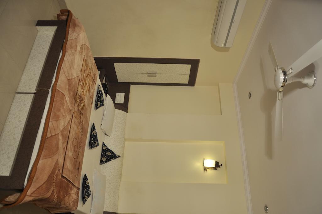 ג'איפור Hotel Metro מראה חיצוני תמונה